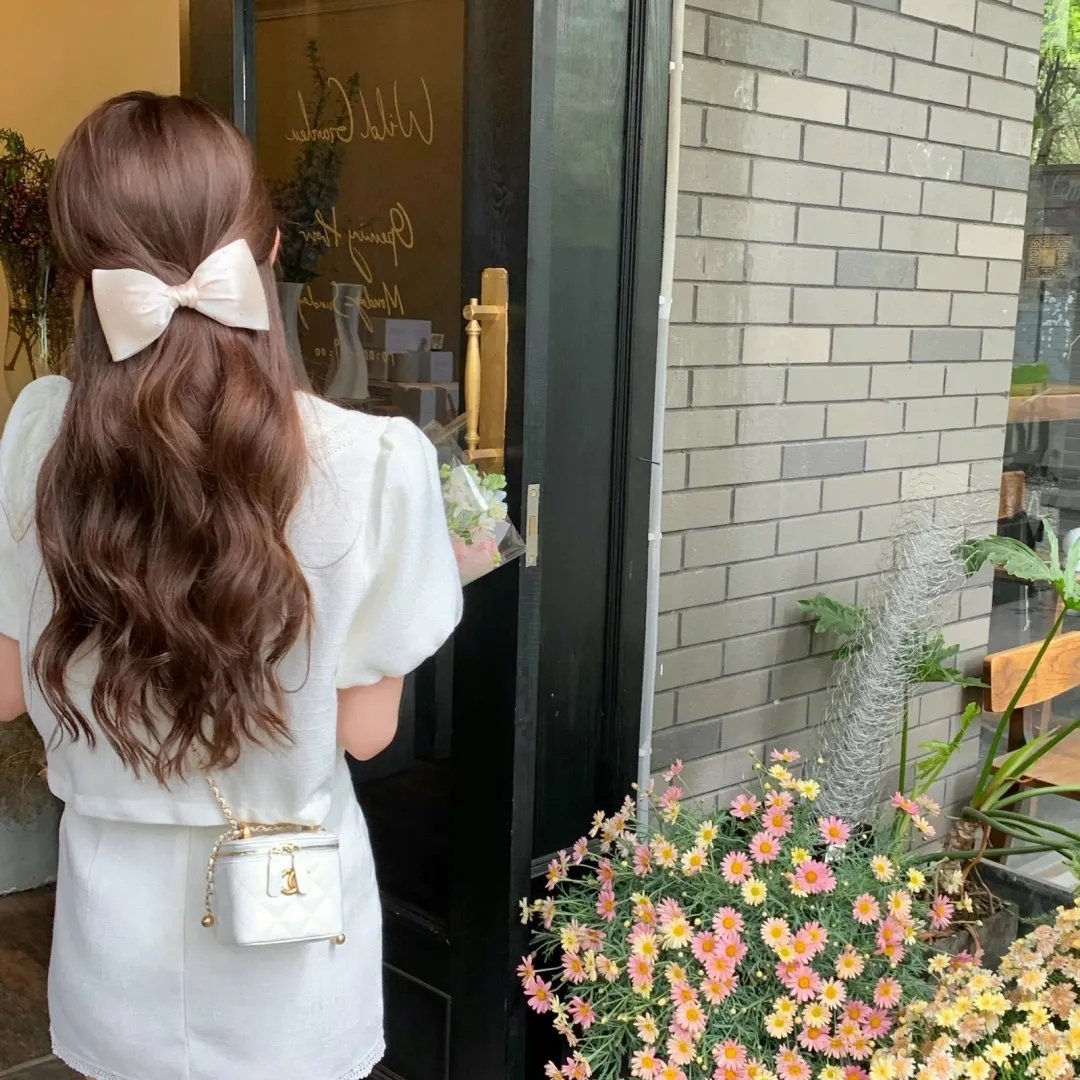 推小车的人